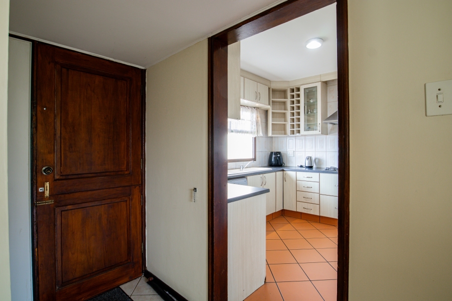 To Let 2 Bedroom Property for Rent in Claremont Western Cape